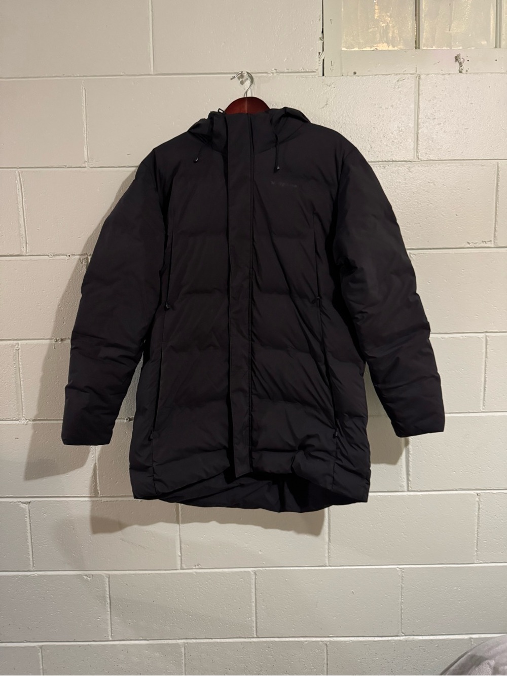 Patagonia Men's Jackson Glacier Parka Goose Down L